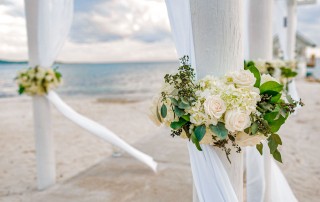Beach-Wedding-Detail-Aisle-Flowers-1